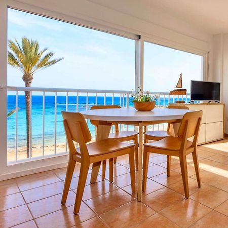 Apartamentos Sa Varadero Fronte Mar Espujols Es Pujols Ngoại thất bức ảnh