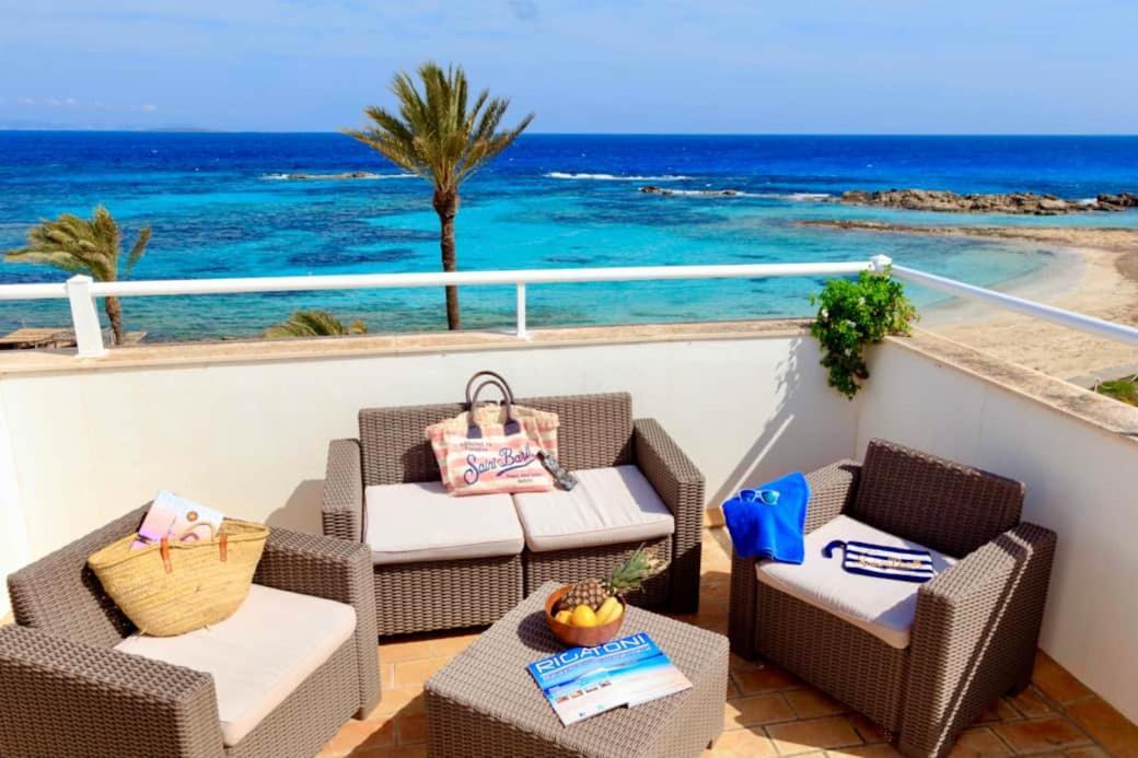 Apartamentos Sa Varadero Fronte Mar Espujols Es Pujols Ngoại thất bức ảnh